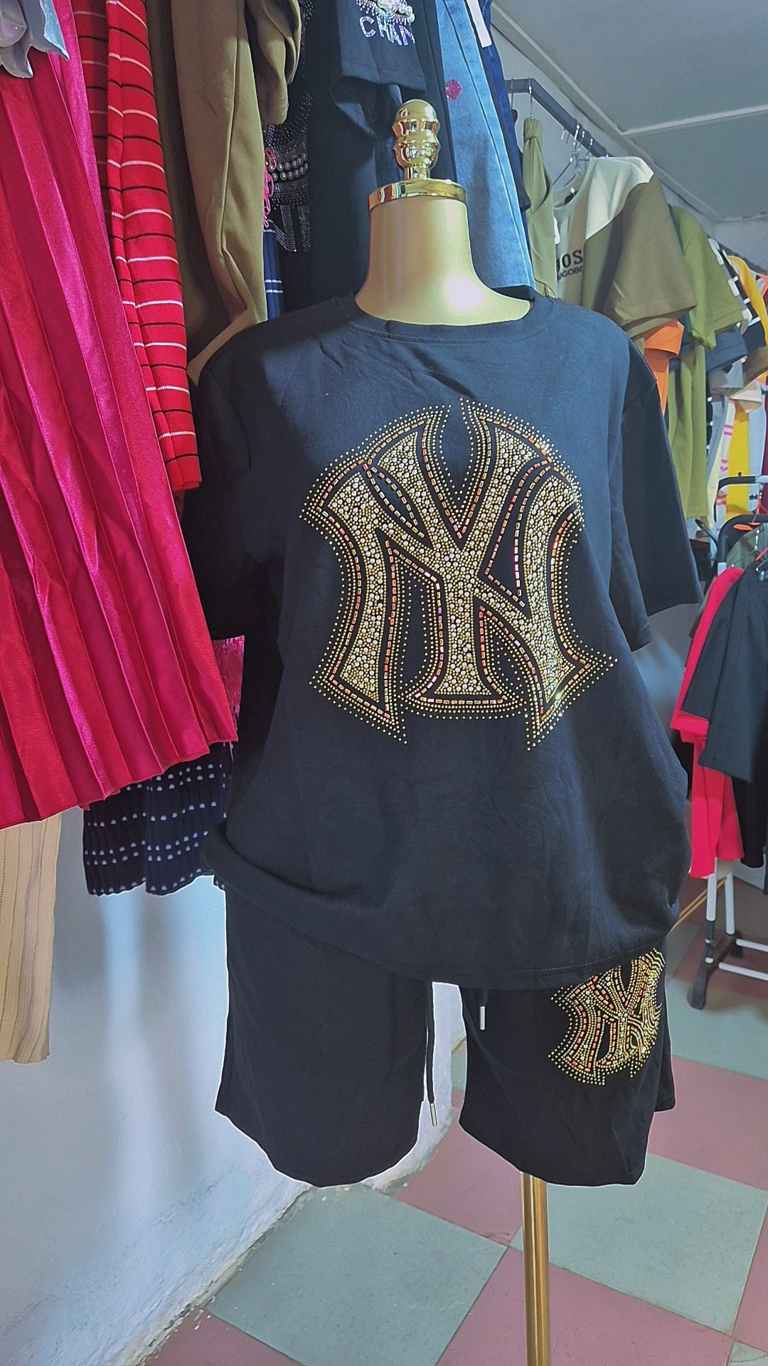 Ladies 2 piece short