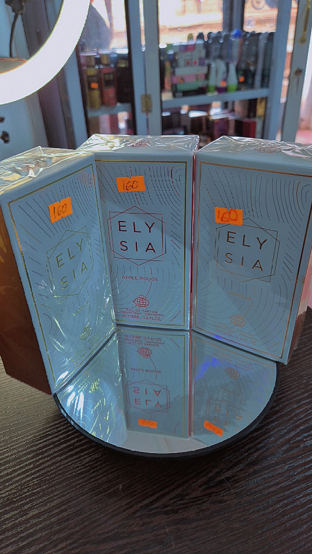 Ely Sia Perfume