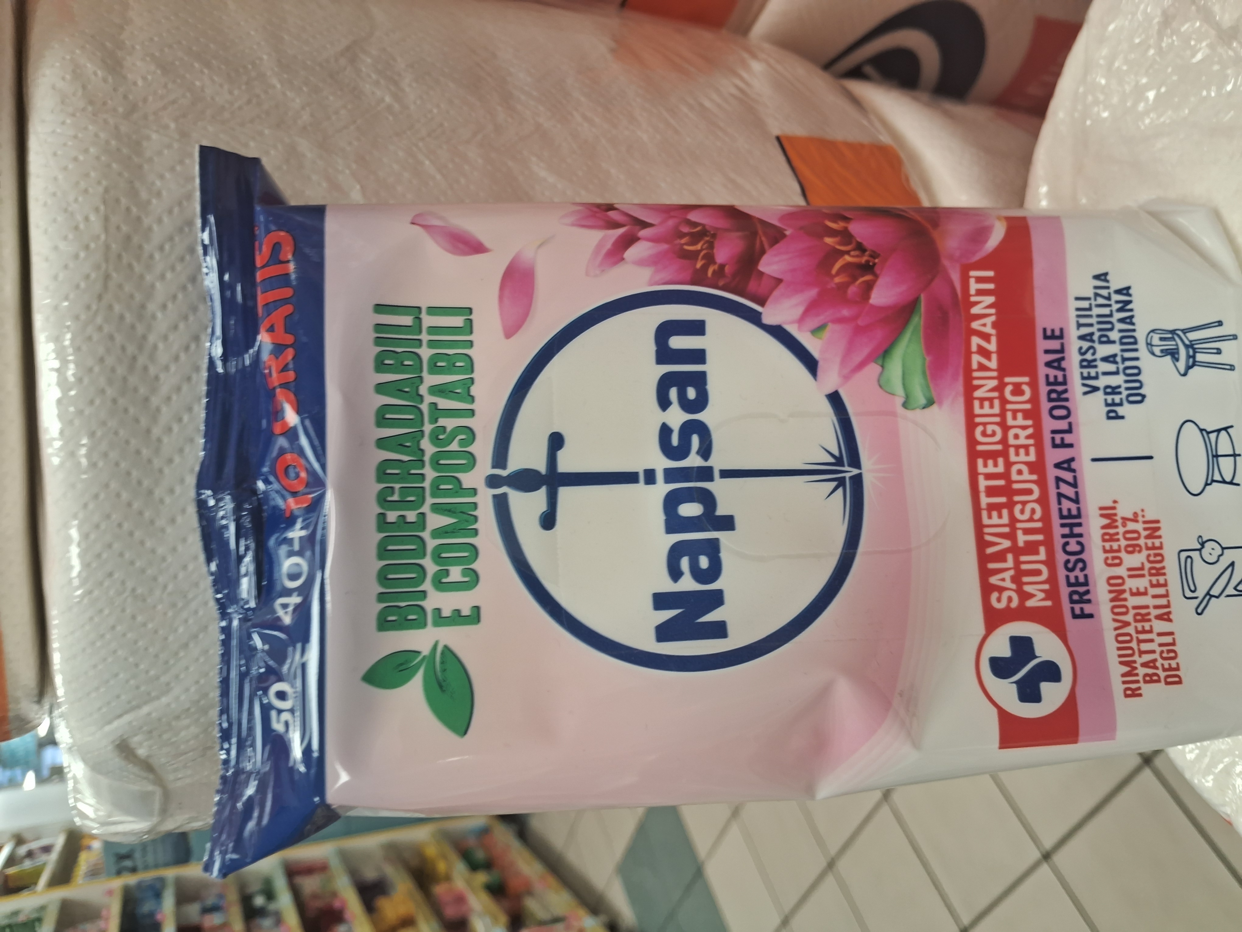 Antibacterial wipes