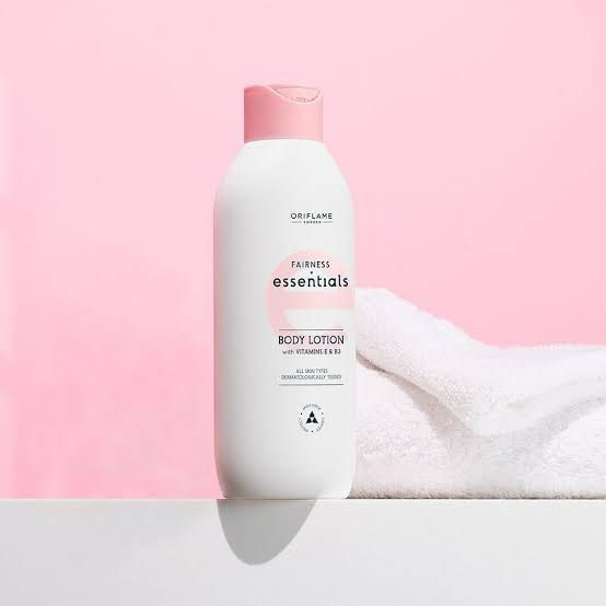 GLOW ESSENTIAL