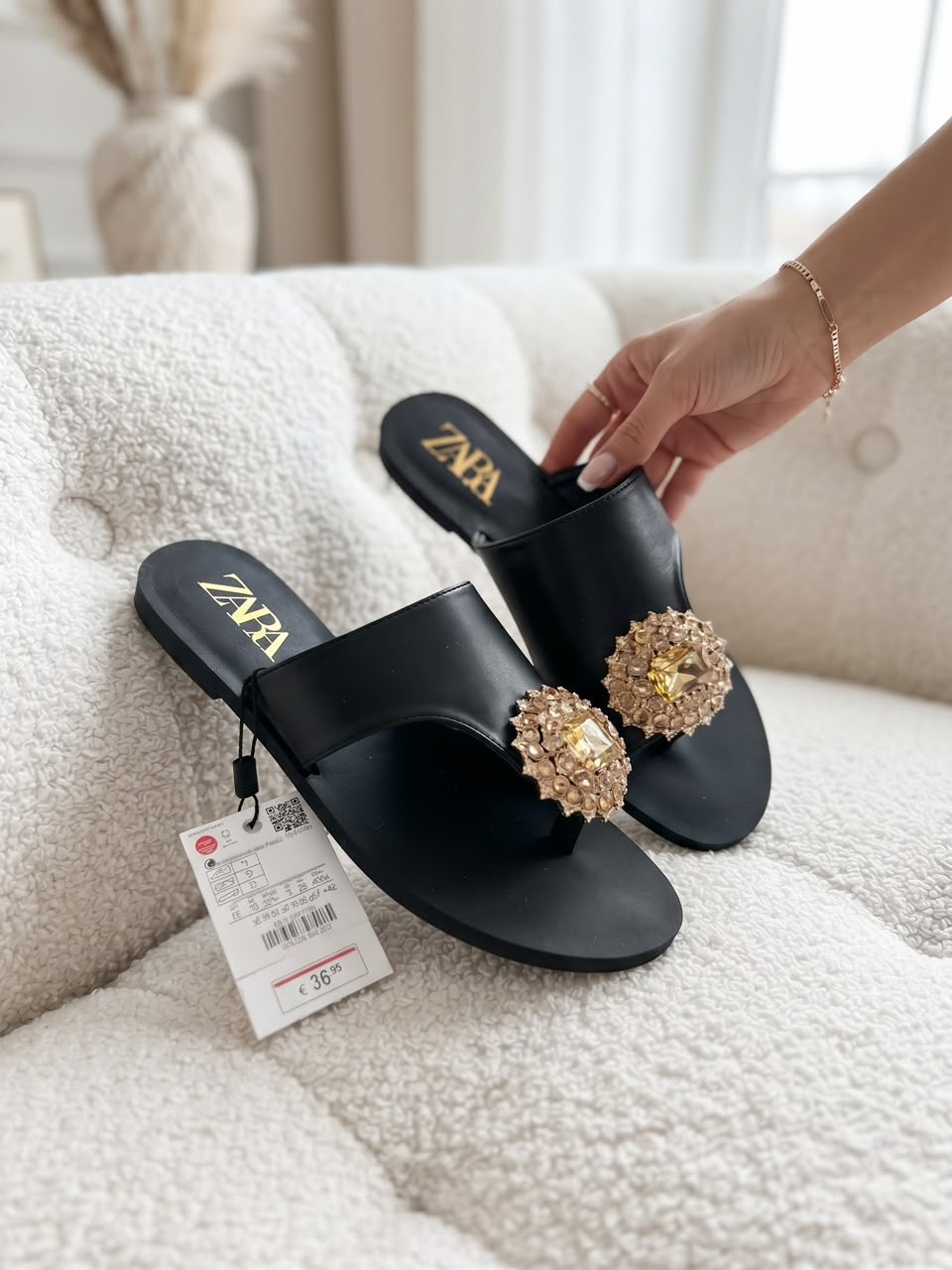 Down slippers